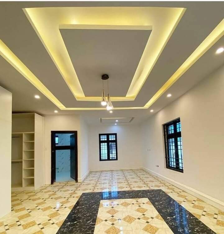 Full renovation in Singapore condo living room